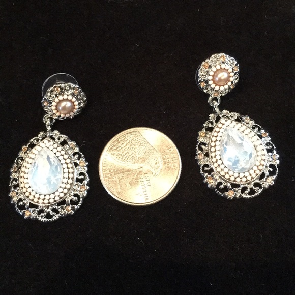 Fashion earrings - Picture 3 of 3